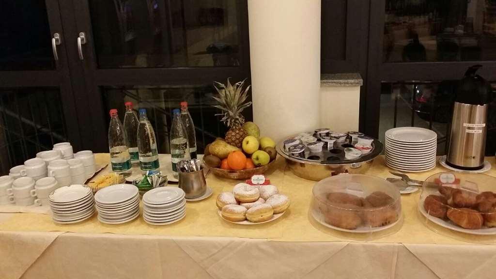 Hotel San Giorgio Sangano Restauracja zdjęcie
